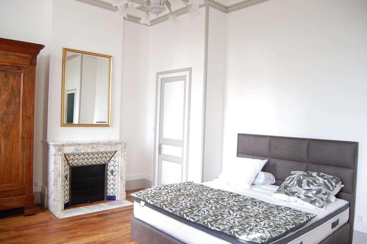 Château Bégot Lansac  Ngoại thất bức ảnh
