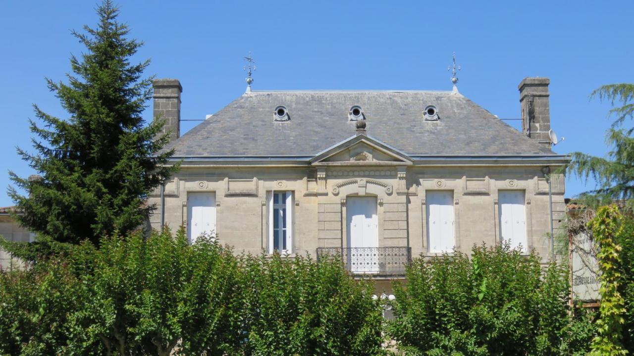 Château Bégot Lansac  Ngoại thất bức ảnh